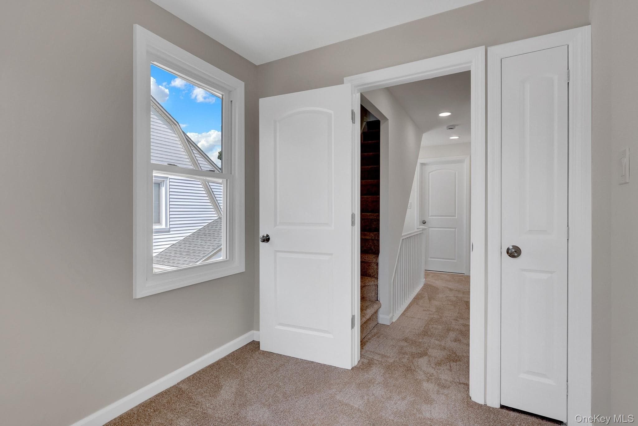 15 Stratford Avenue thumbnail 20