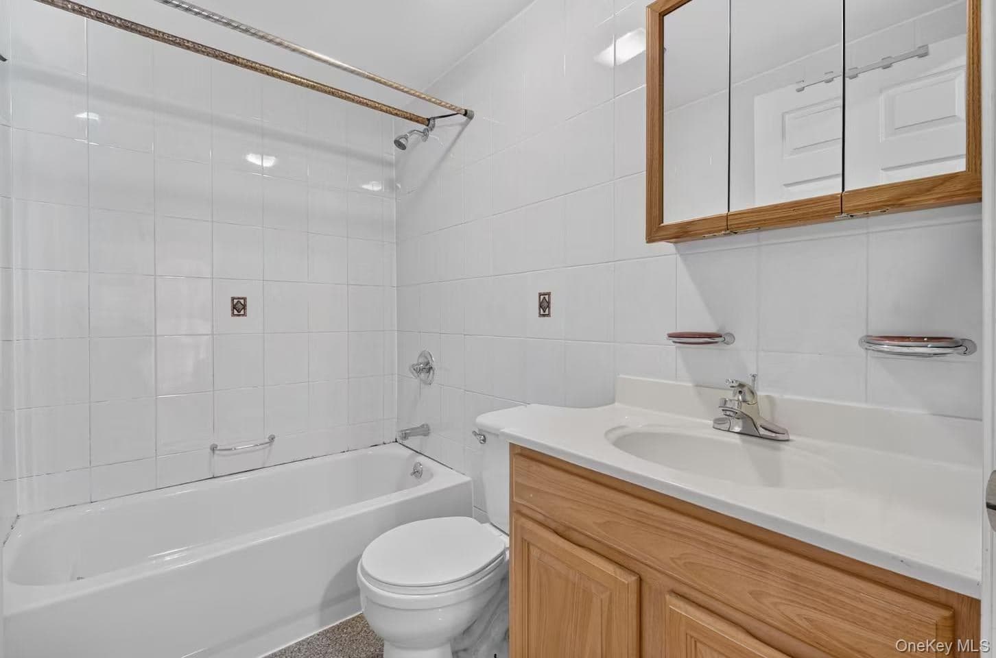 10005 37th Avenue Unit: 1B thumbnail 10
