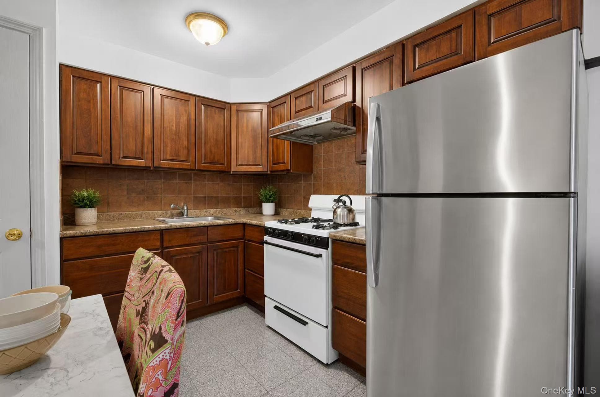 10005 37th Avenue Unit: 1B thumbnail 8