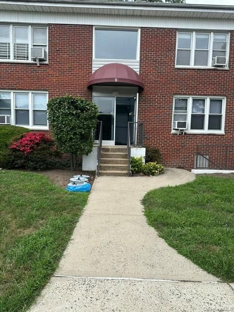 9 Stokes Road Unit: 2B, Yonkers