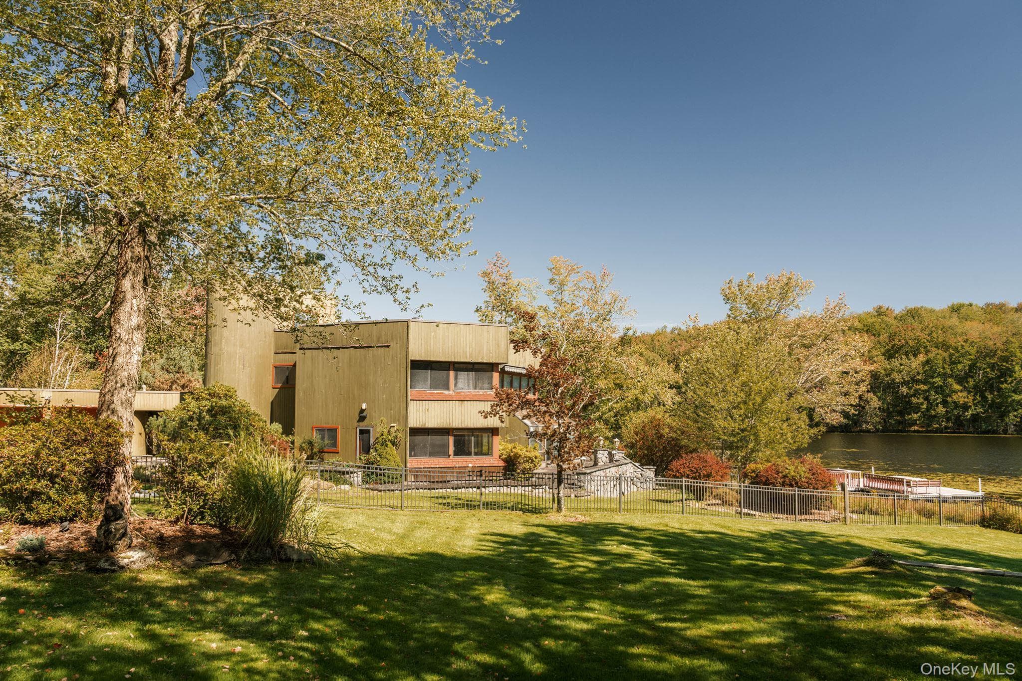 408 Hurd Road thumbnail 16