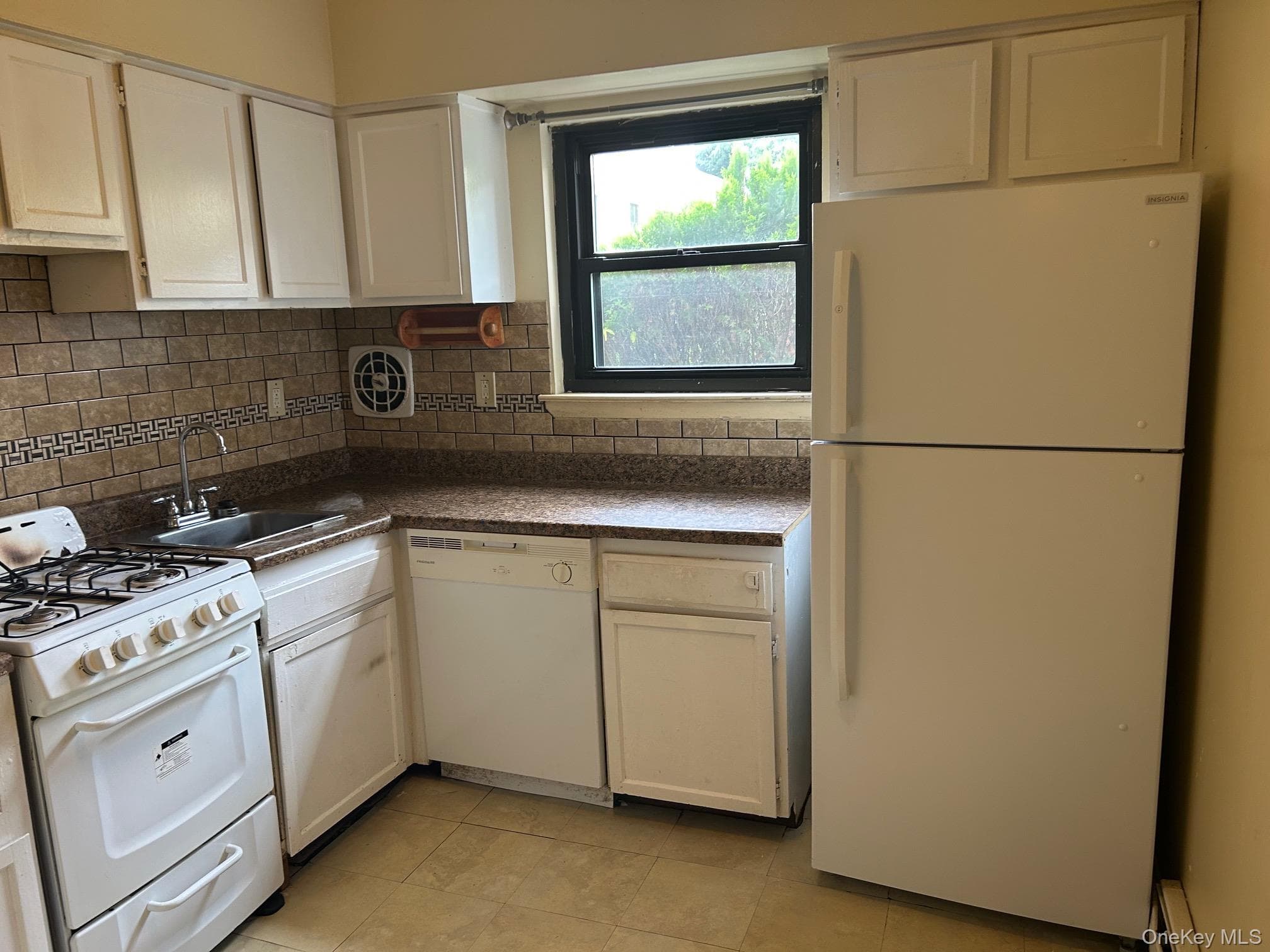 175 Sneden Place Unit: 175 thumbnail 7