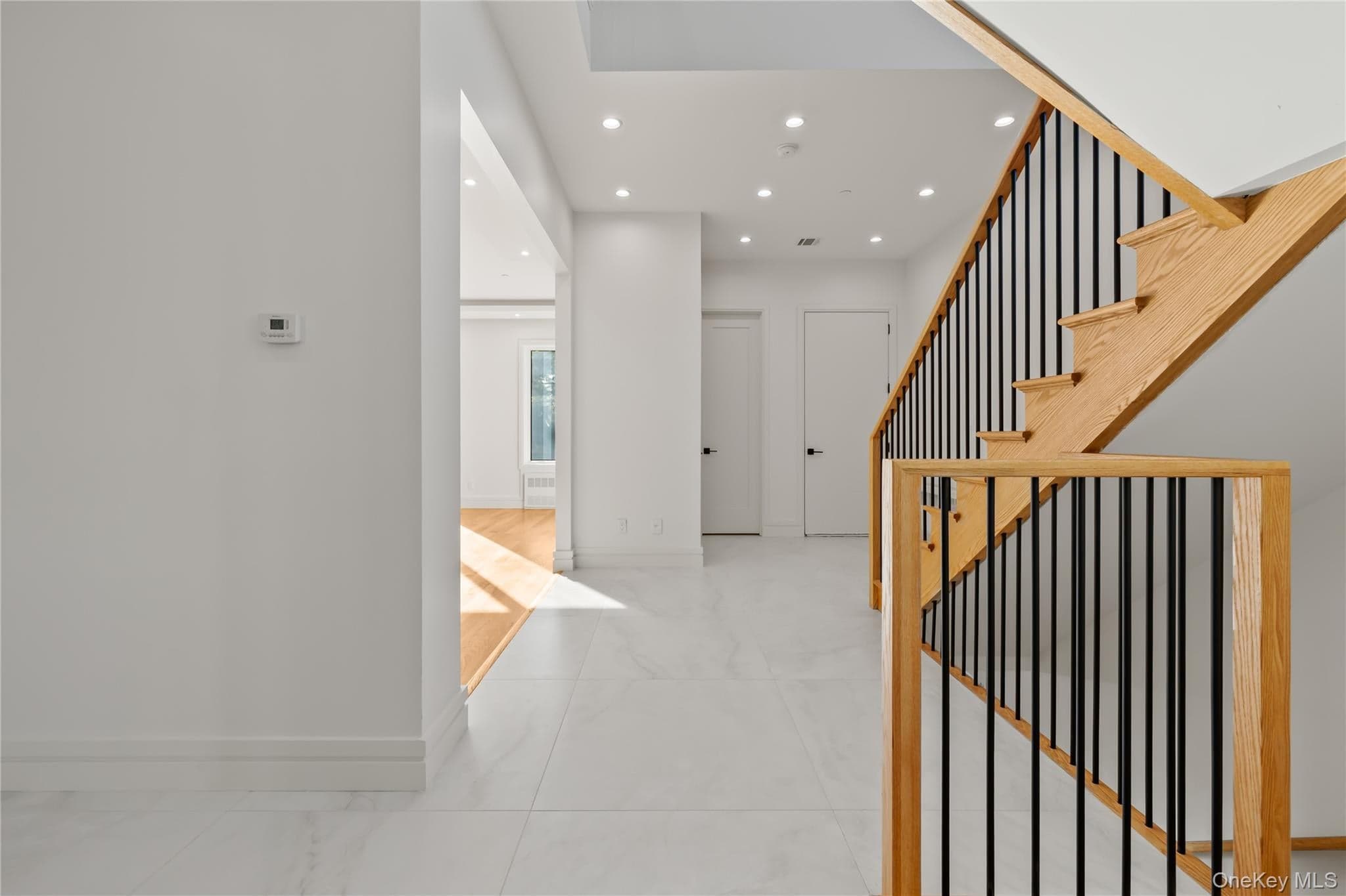110 Fairview Avenue Unit: #201 thumbnail 3