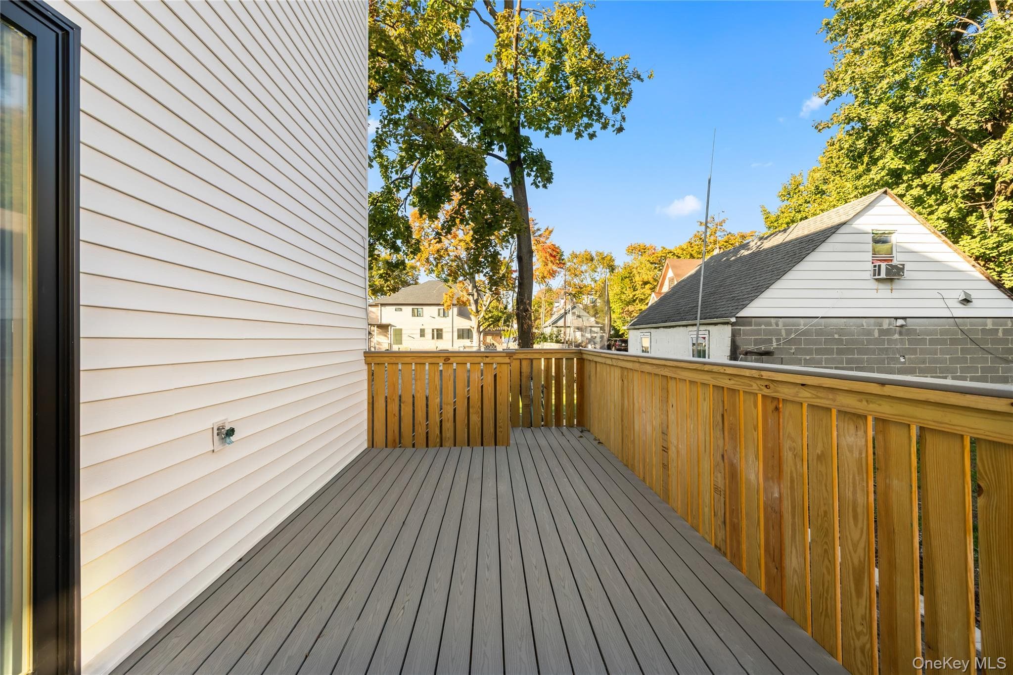 110 Fairview Avenue Unit: #201 thumbnail 13