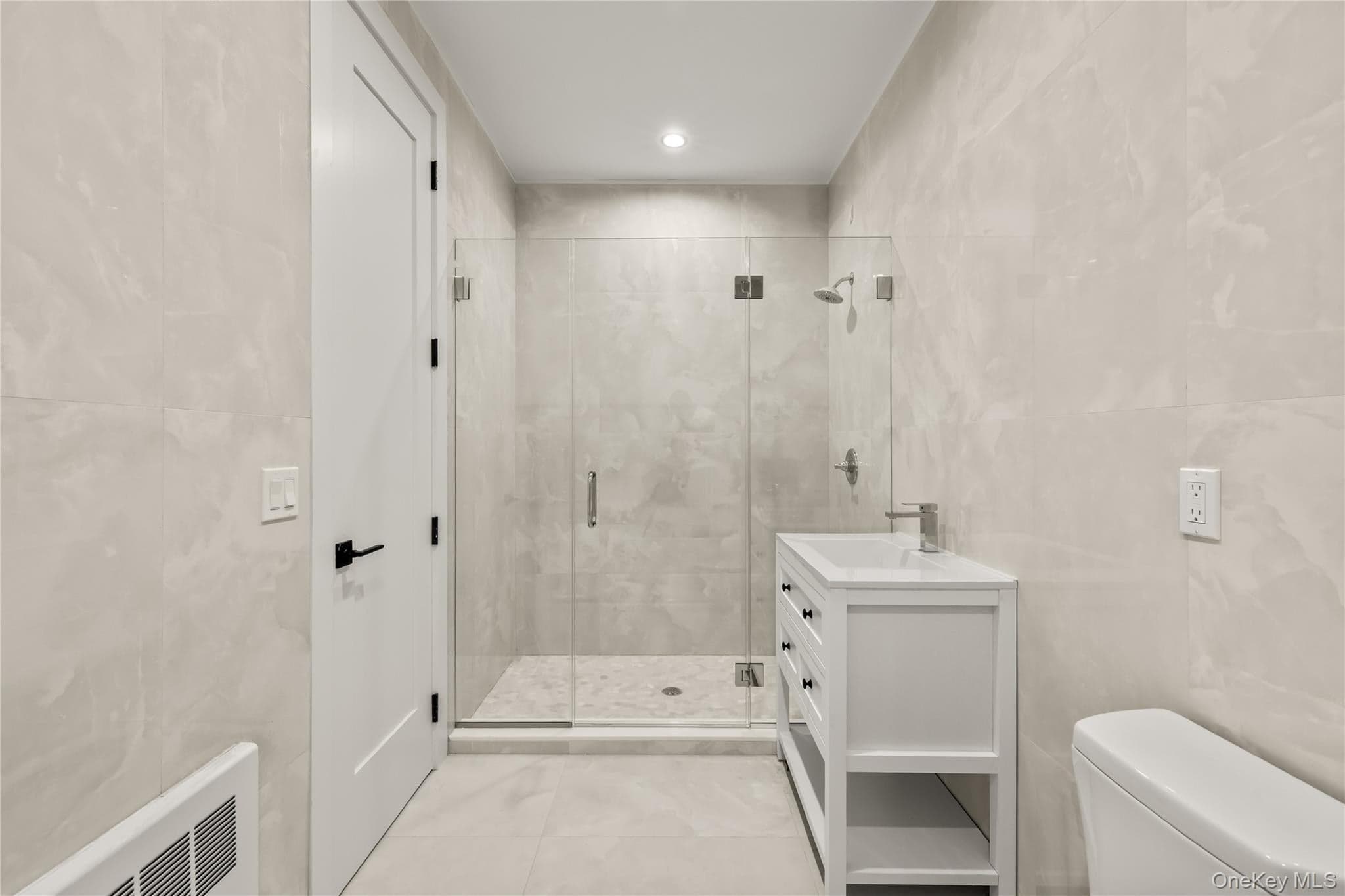 110 Fairview Avenue Unit: #201 thumbnail 17