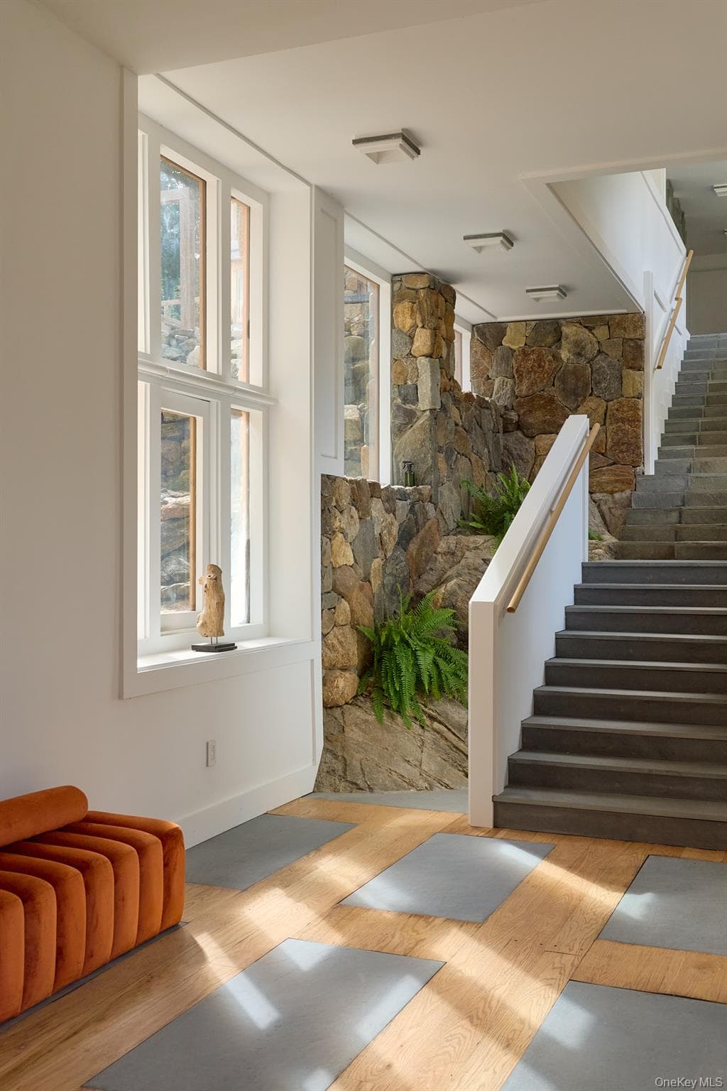 496 Haines Road thumbnail 8