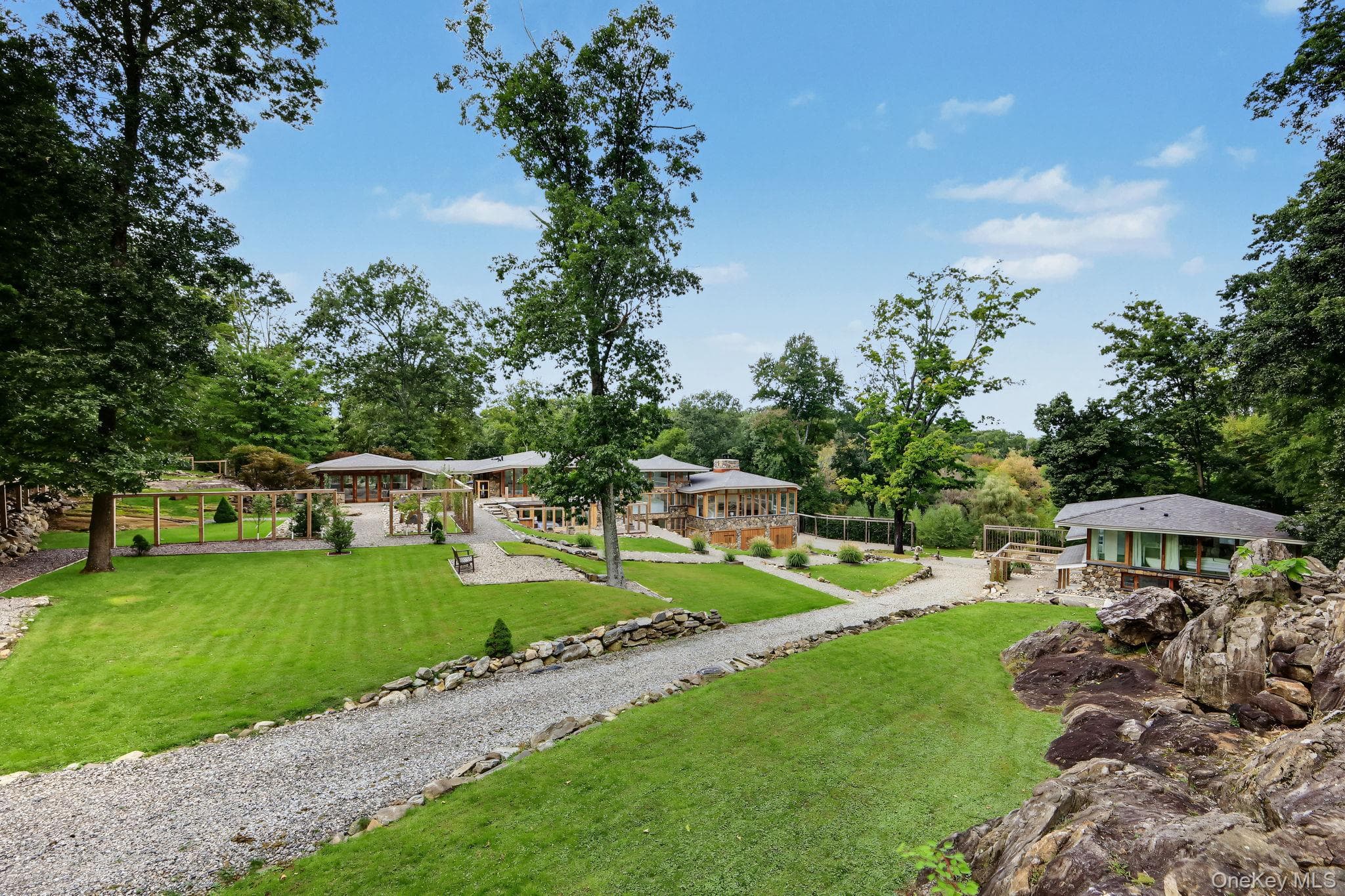 496 Haines Road thumbnail 5