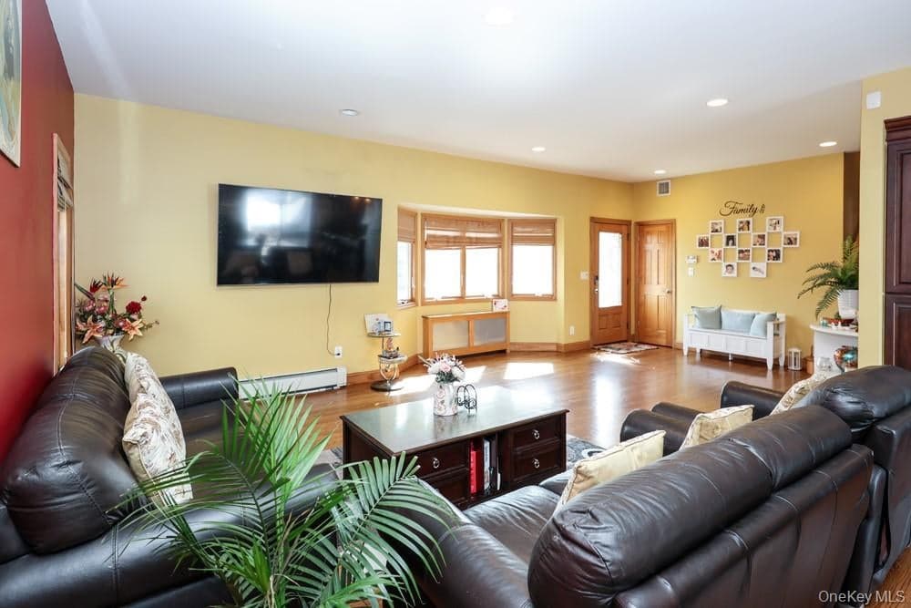 21 Kathleen Drive thumbnail 9