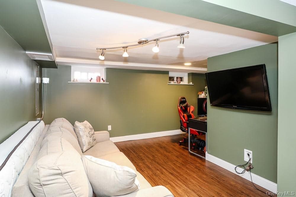 21 Kathleen Drive thumbnail 33