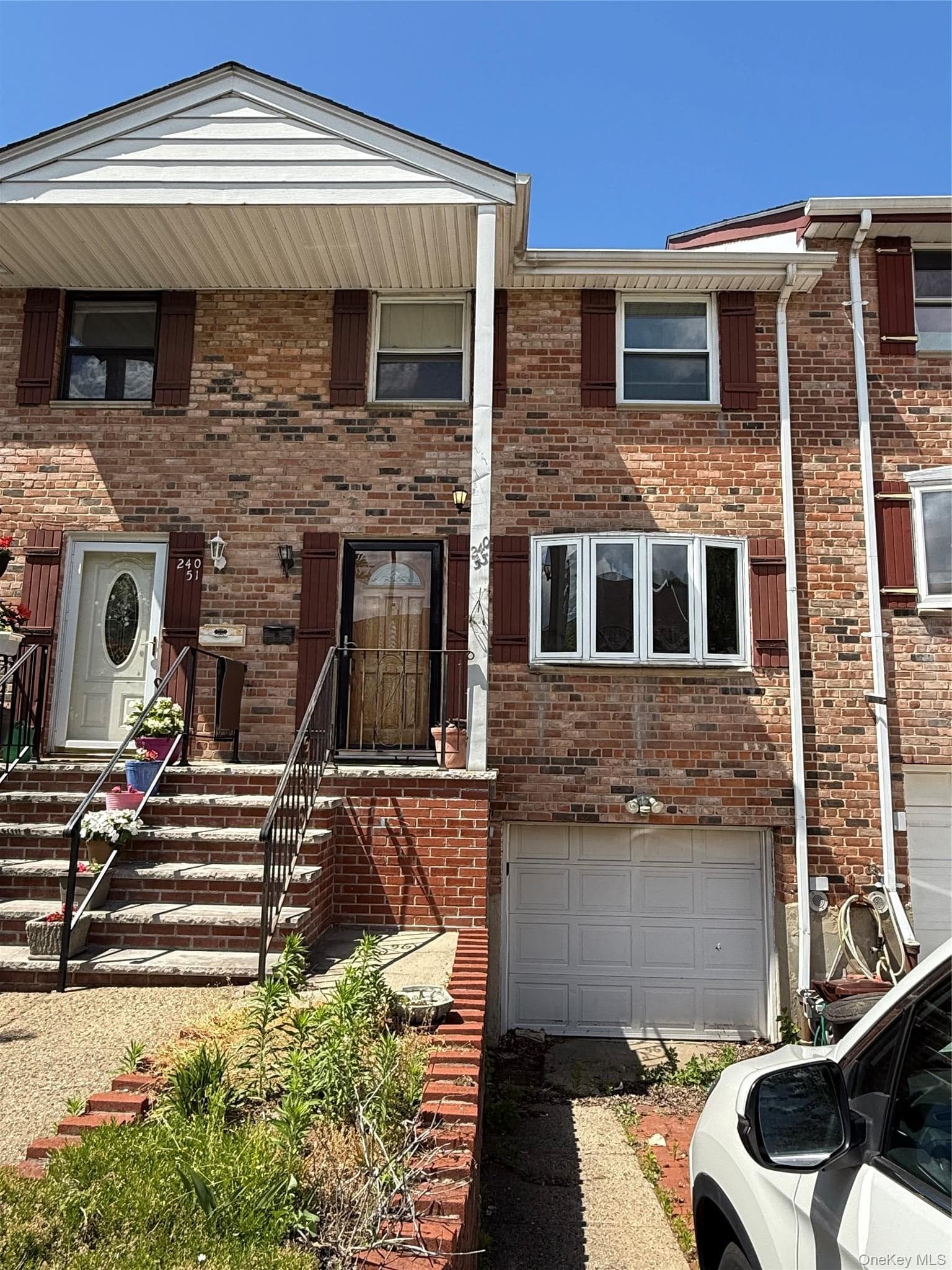 240-53 66th Avenue, Little Neck