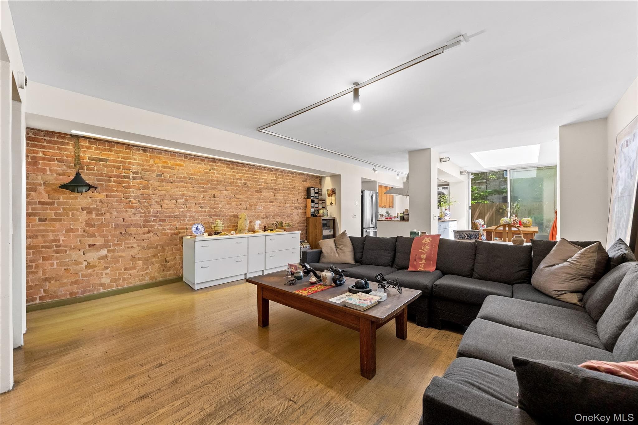 311 W 78th Street thumbnail 43