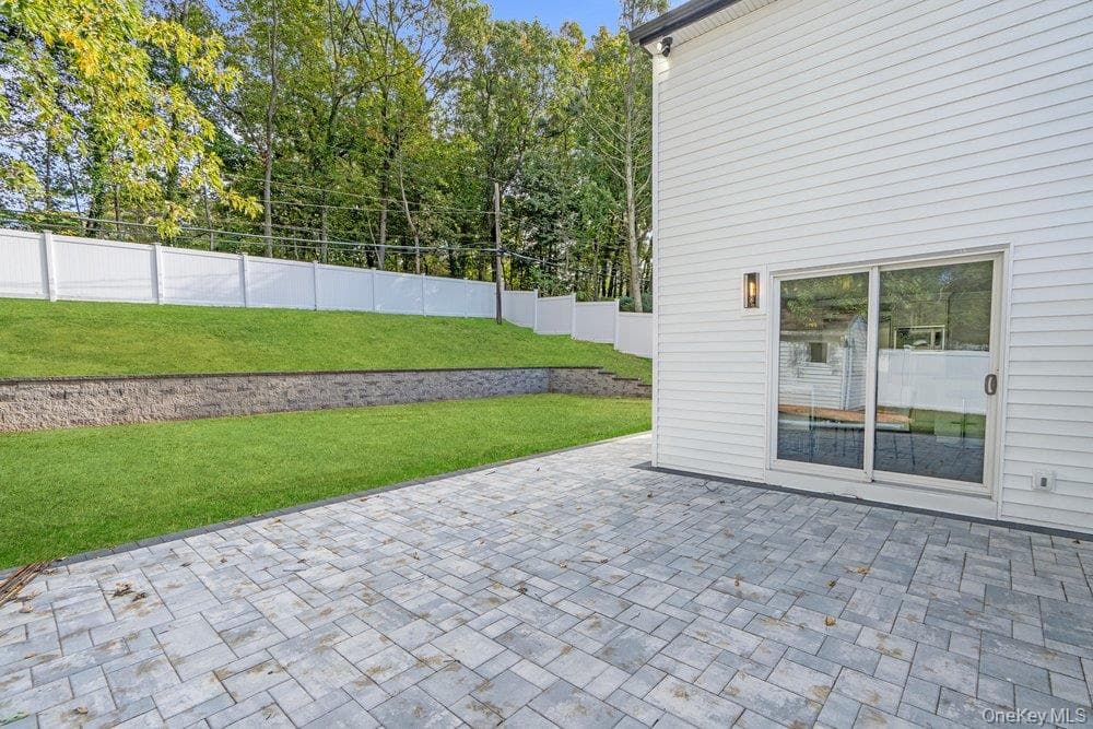 12 E Park Drive thumbnail 44