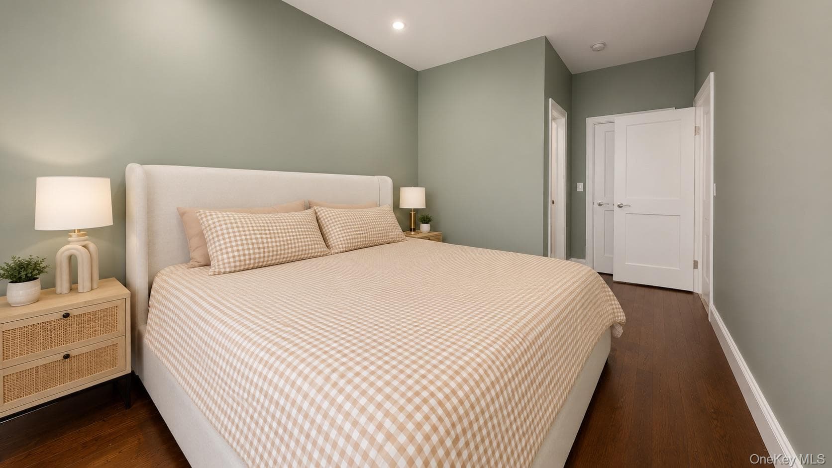 1380 Sterling Place thumbnail 13