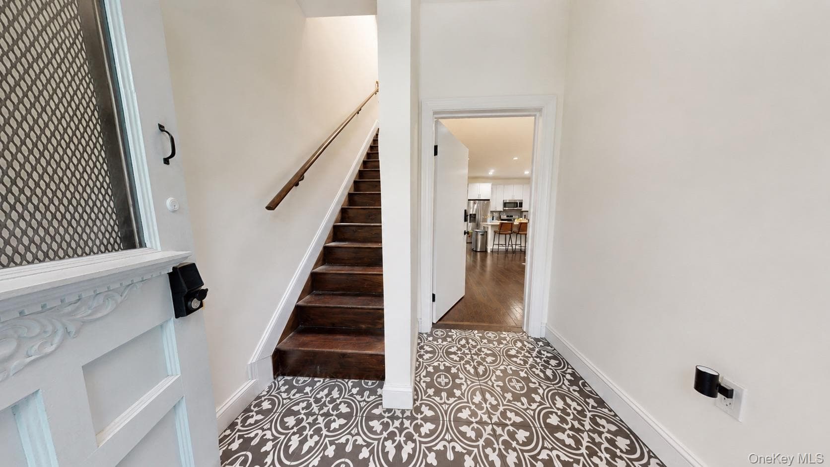 1380 Sterling Place thumbnail 4