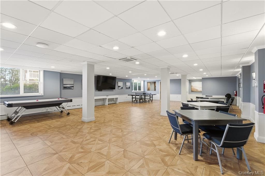 700 Shore Road Unit: 2A thumbnail 24