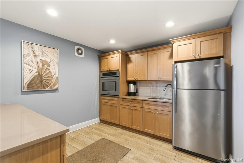 700 Shore Road Unit: 2A thumbnail 25
