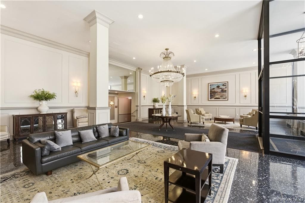 700 Shore Road Unit: 2A thumbnail 4