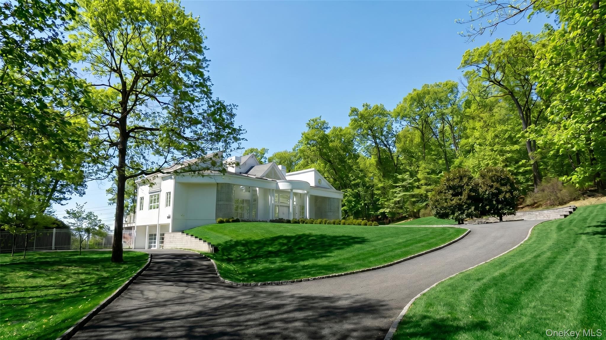 18 Bramblebush Road thumbnail 3