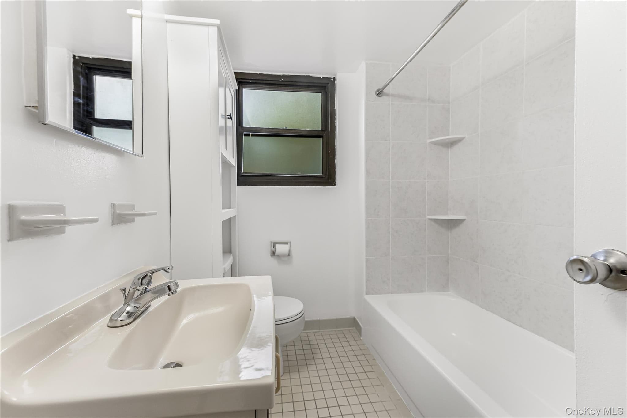 171 Pearsall Unit: 3H thumbnail 4