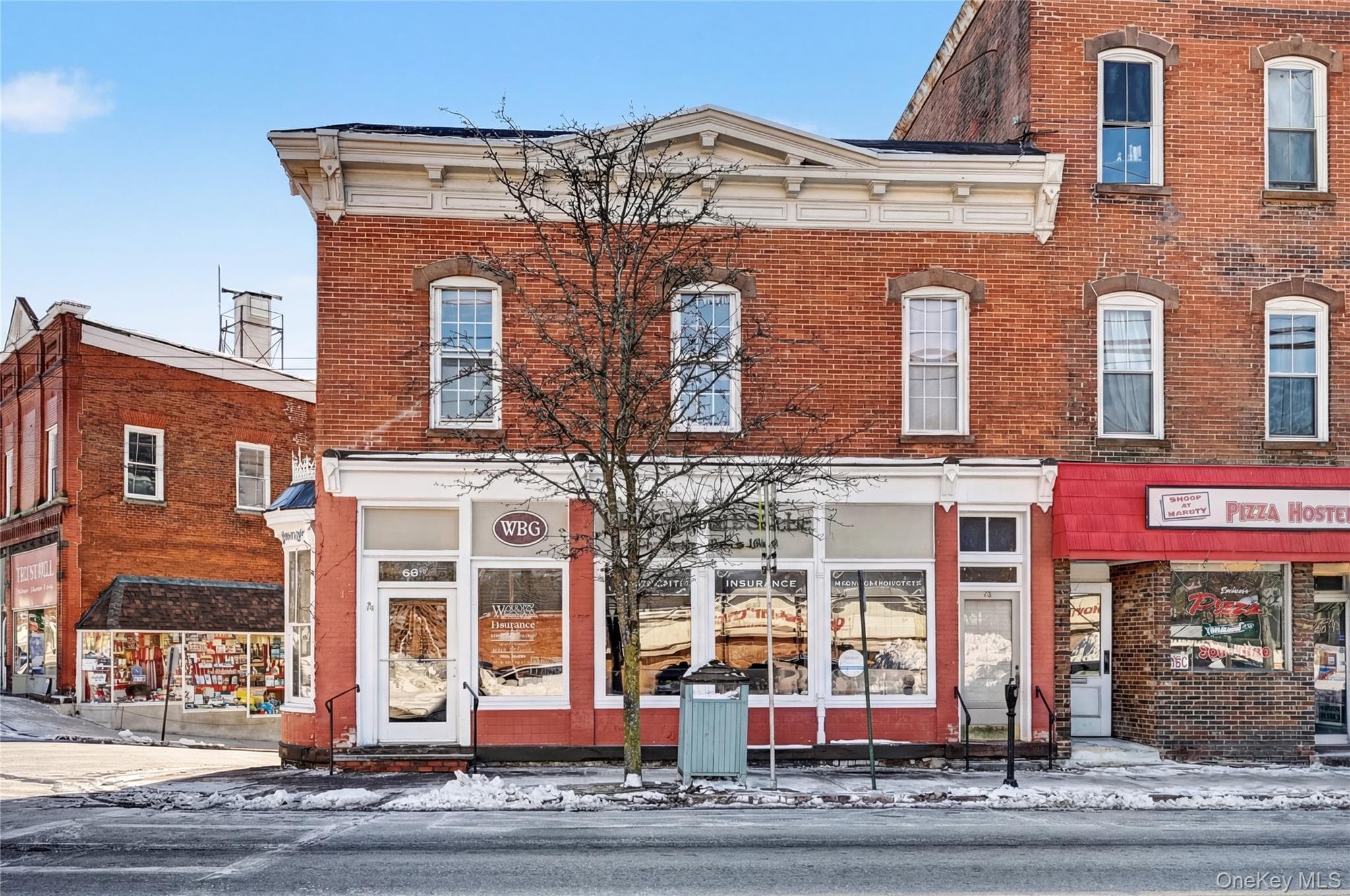 66 Main Street, Warwick