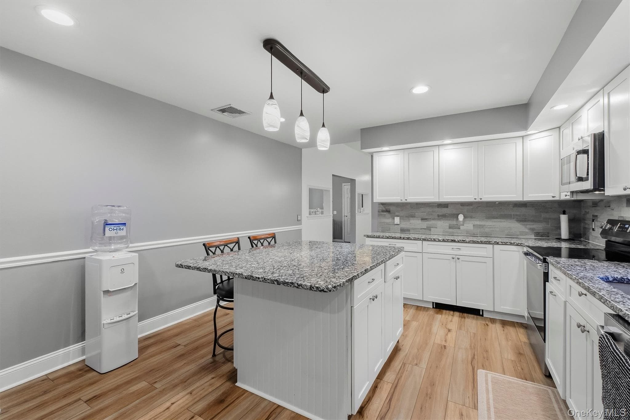 47 Stringham Road thumbnail 12