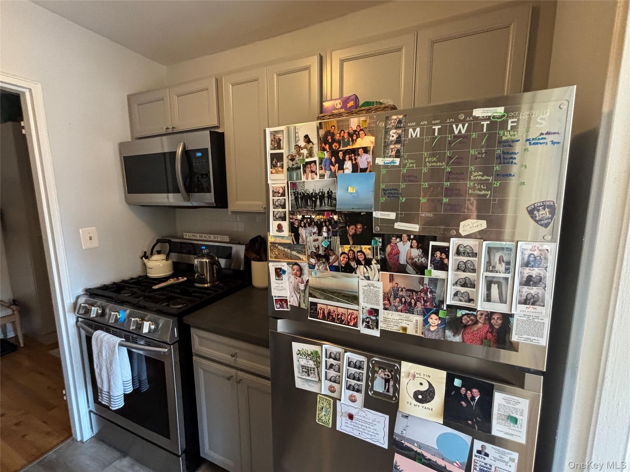 410 E Broadway Unit: 3S thumbnail 7