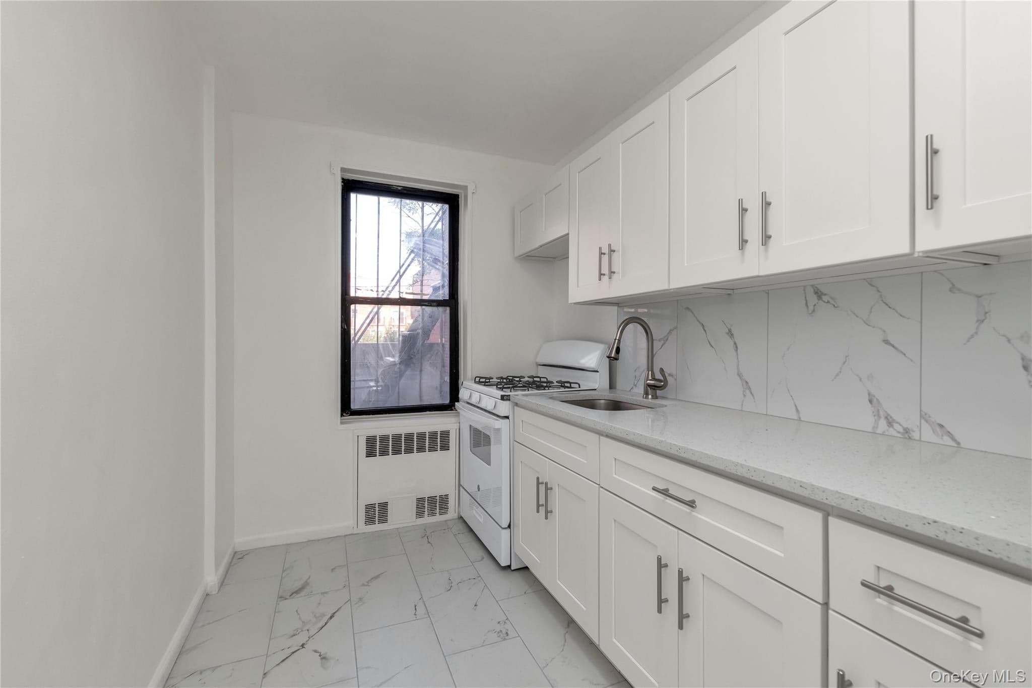 144-11 Sanford Avenue Unit: 1H thumbnail 11