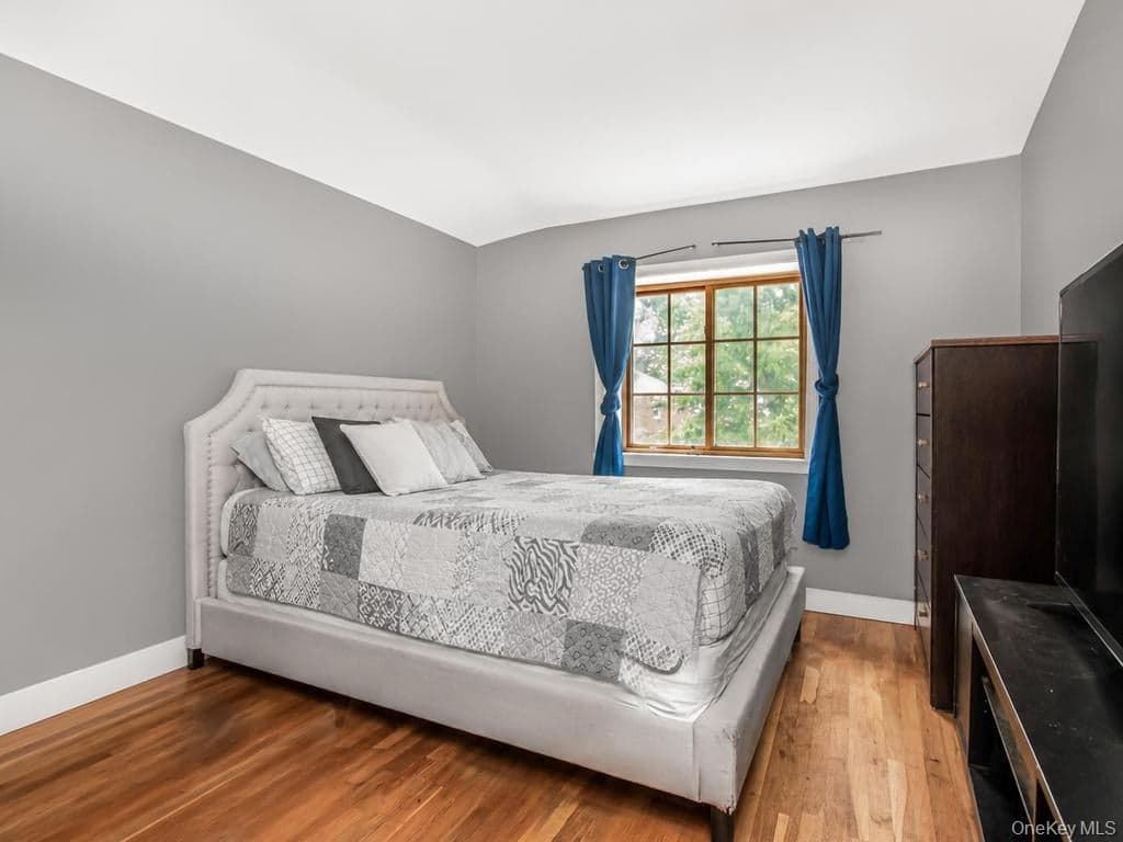 3939 Secor Avenue thumbnail 9