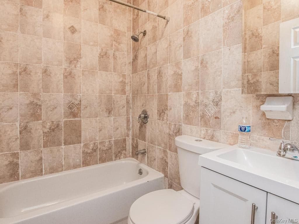 3939 Secor Avenue thumbnail 5