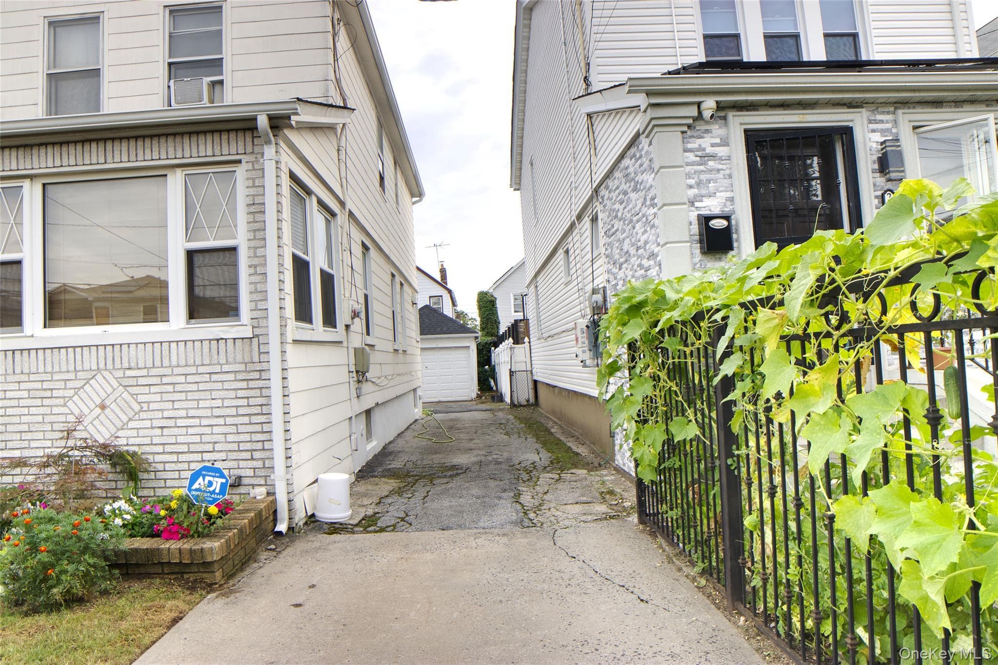 221-30 103rd Avenue thumbnail 3