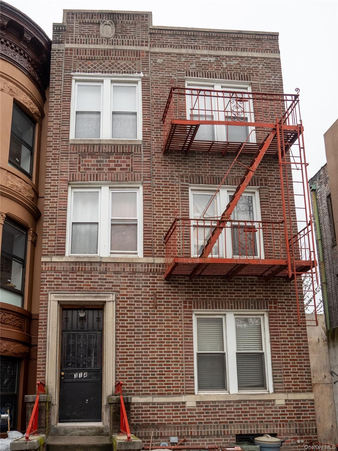 314 Senator Street photo 1