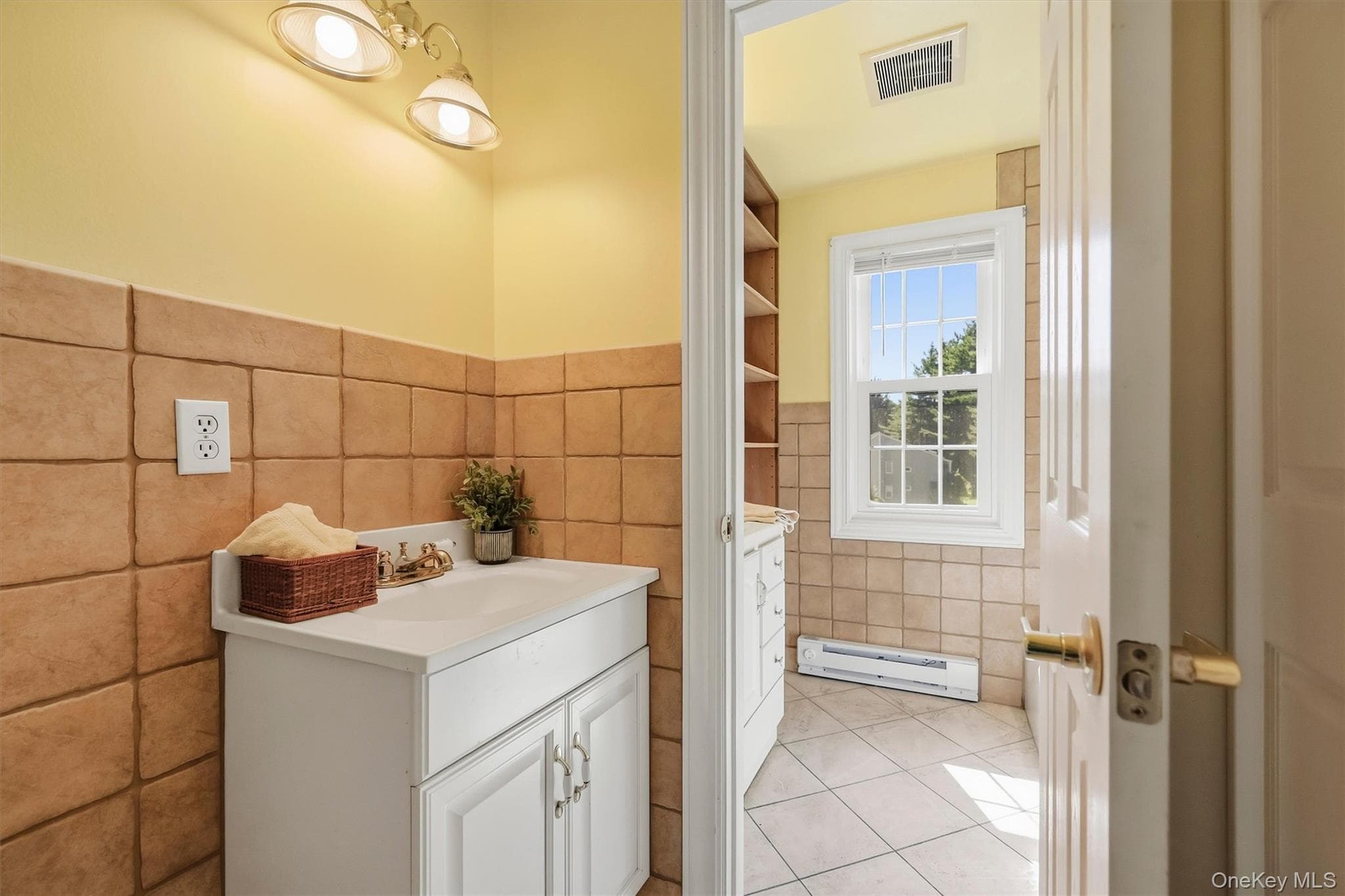 1704 Holly Stream Court thumbnail 24