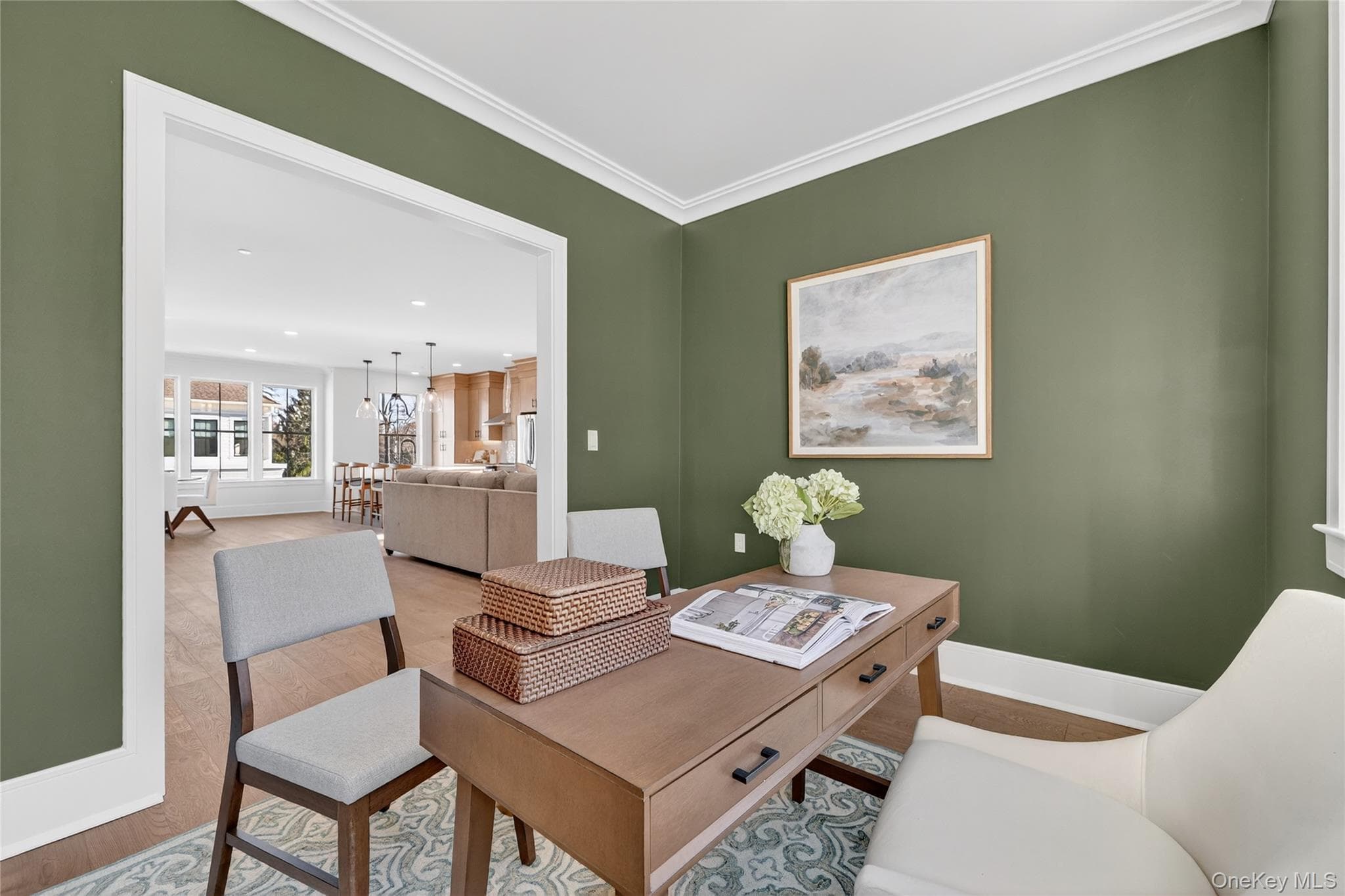 1811 Soundview Court thumbnail 11