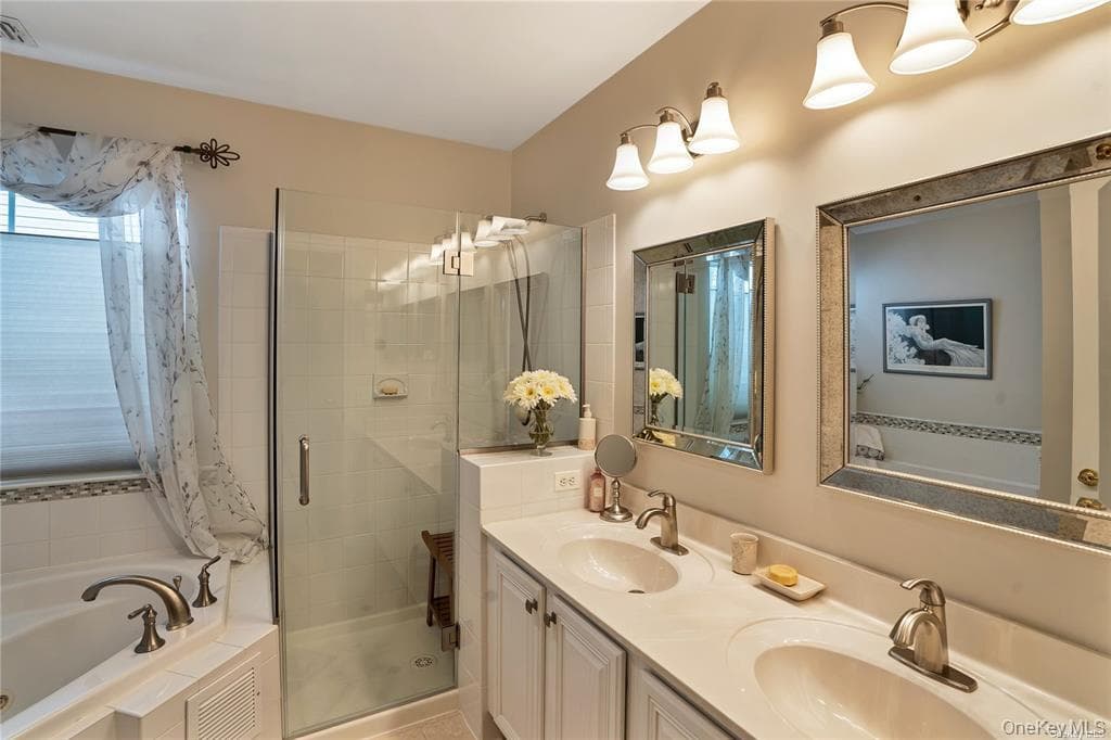 41 Madison Circle thumbnail 8