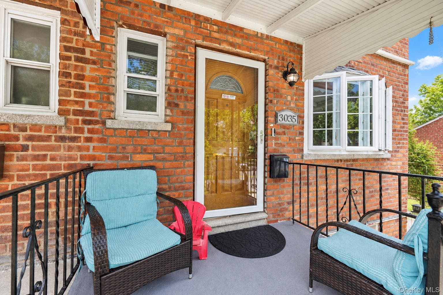 3035 Yates Avenue thumbnail 3