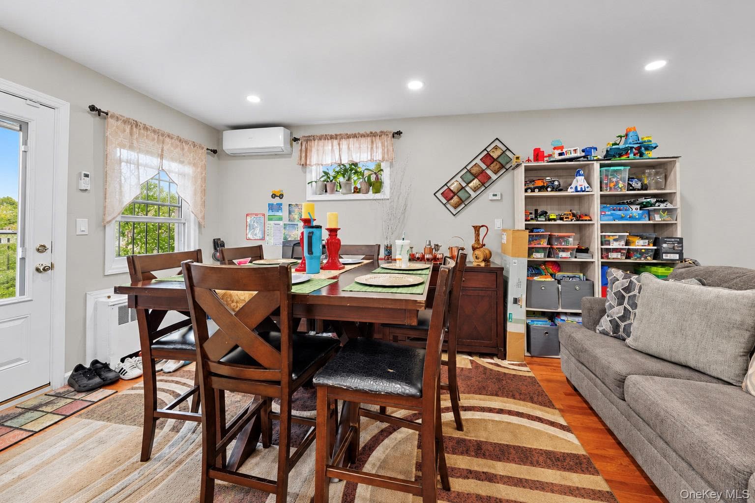 3035 Yates Avenue thumbnail 11