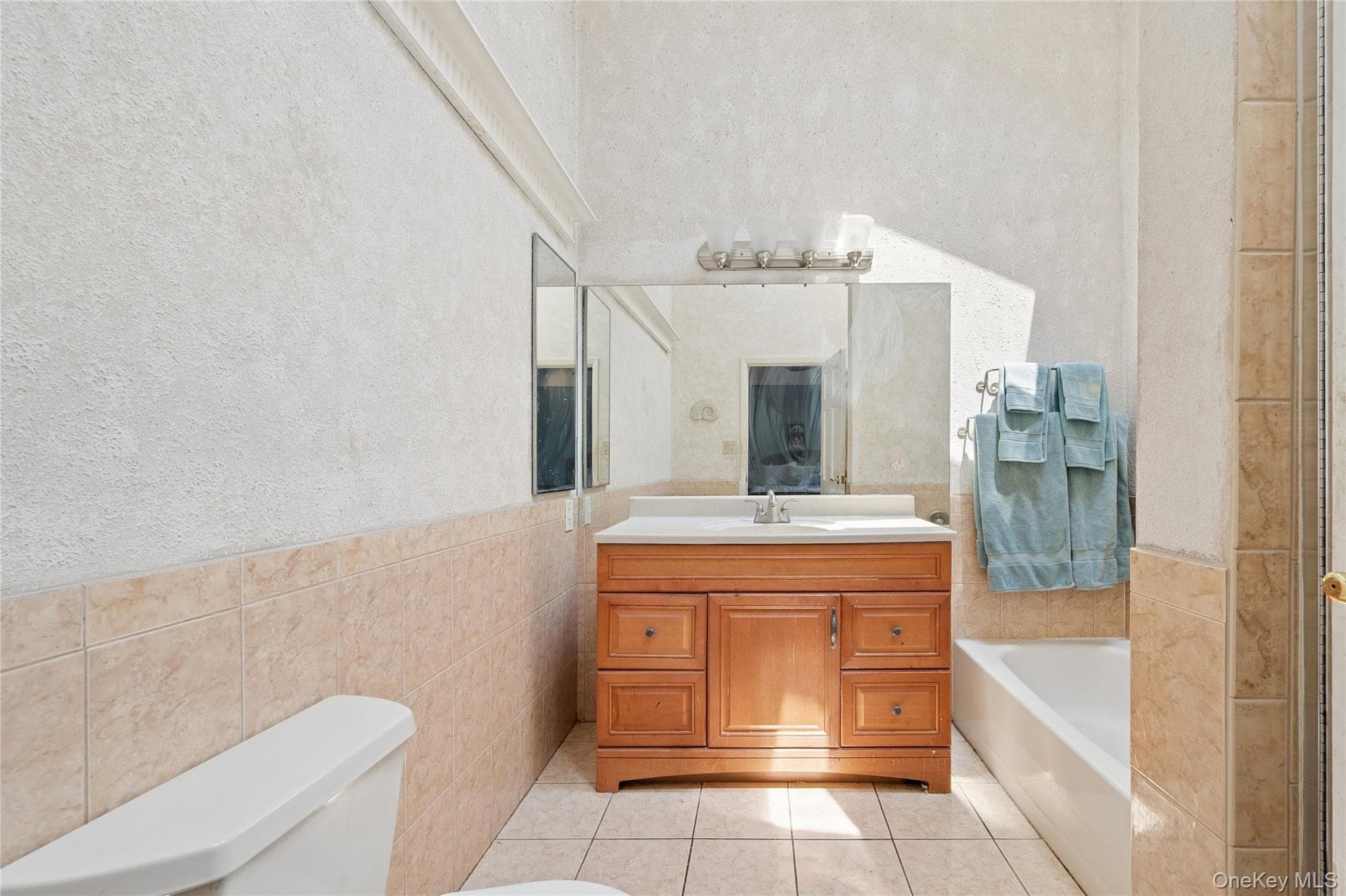 100 Baker Court Unit: 90 thumbnail 15