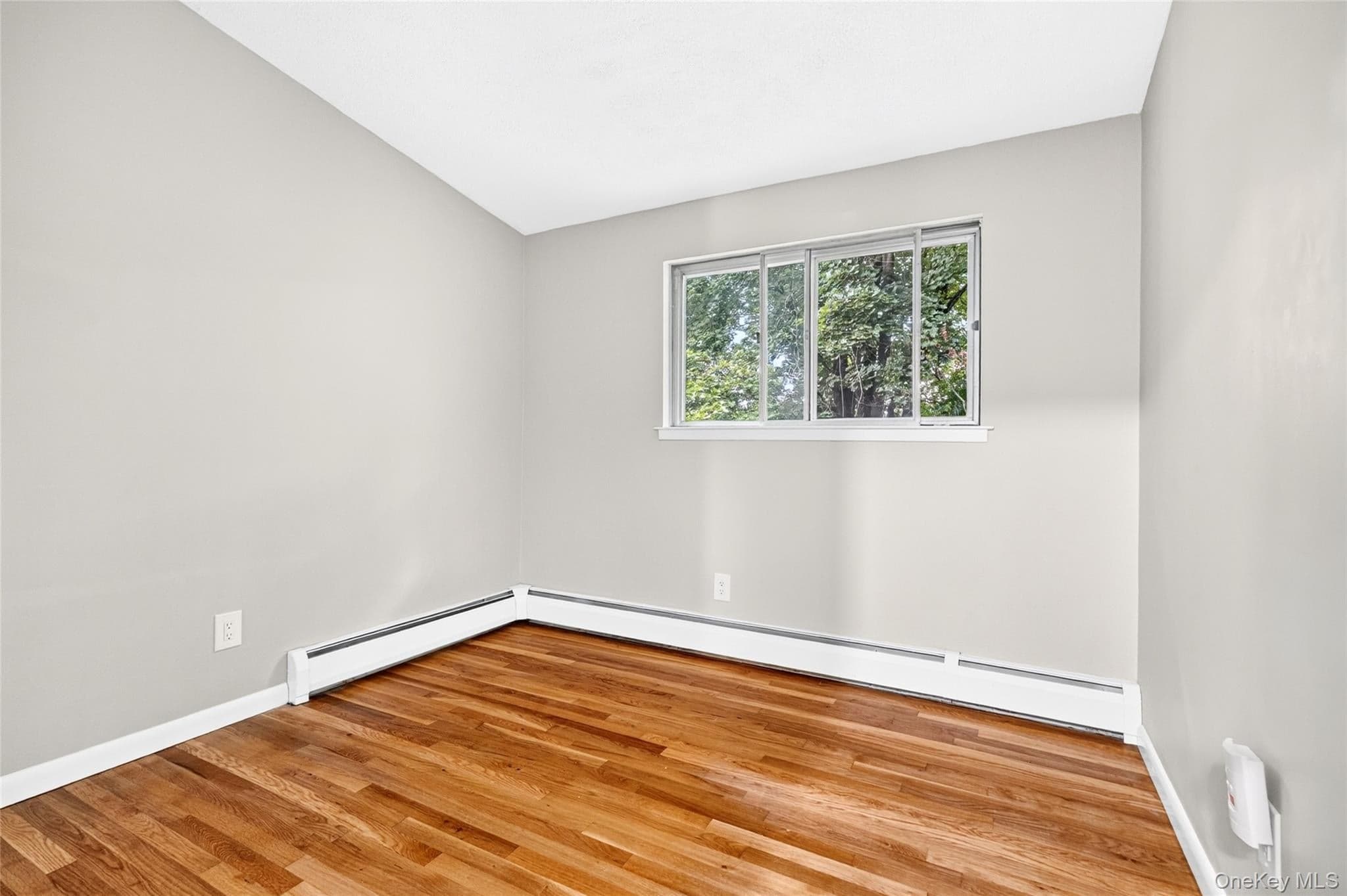 23 Howard Avenue thumbnail 29