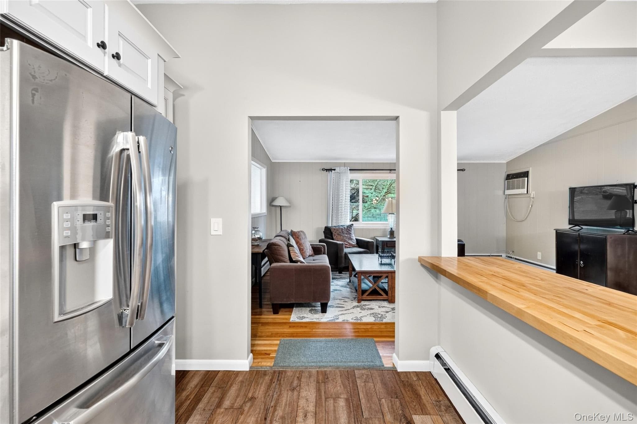 23 Howard Avenue thumbnail 21