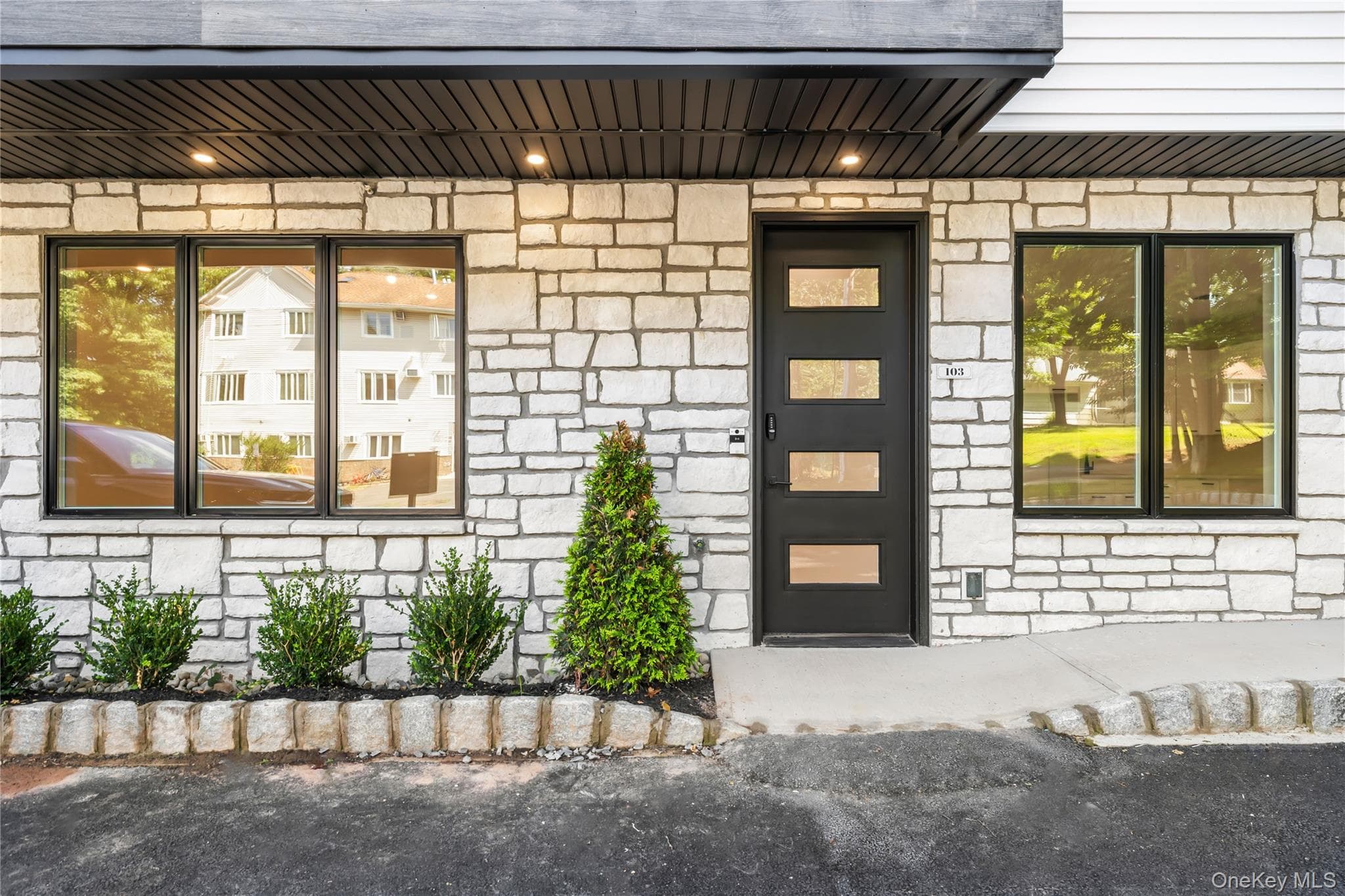 1 Homestead Unit: 103 thumbnail 2