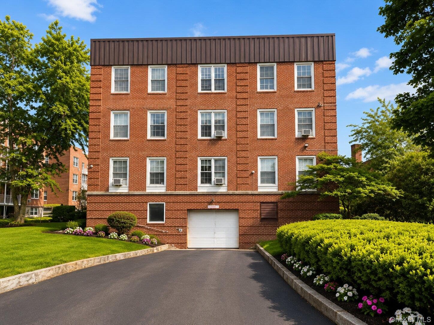 230 Central Avenue Unit: 1-C thumbnail 3