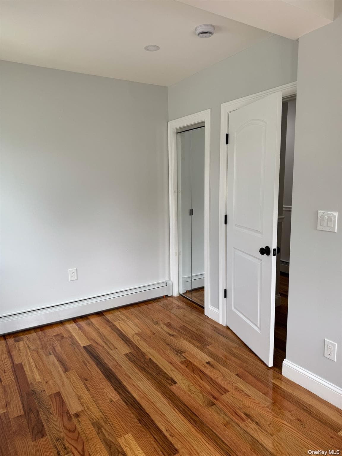 44 Lewis Avenue thumbnail 4