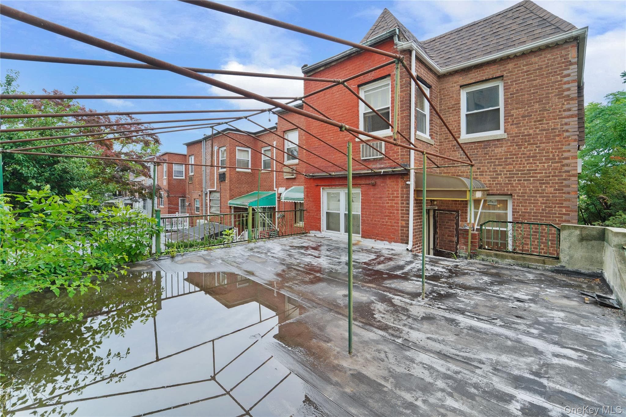 1402 E 37th Street thumbnail 14