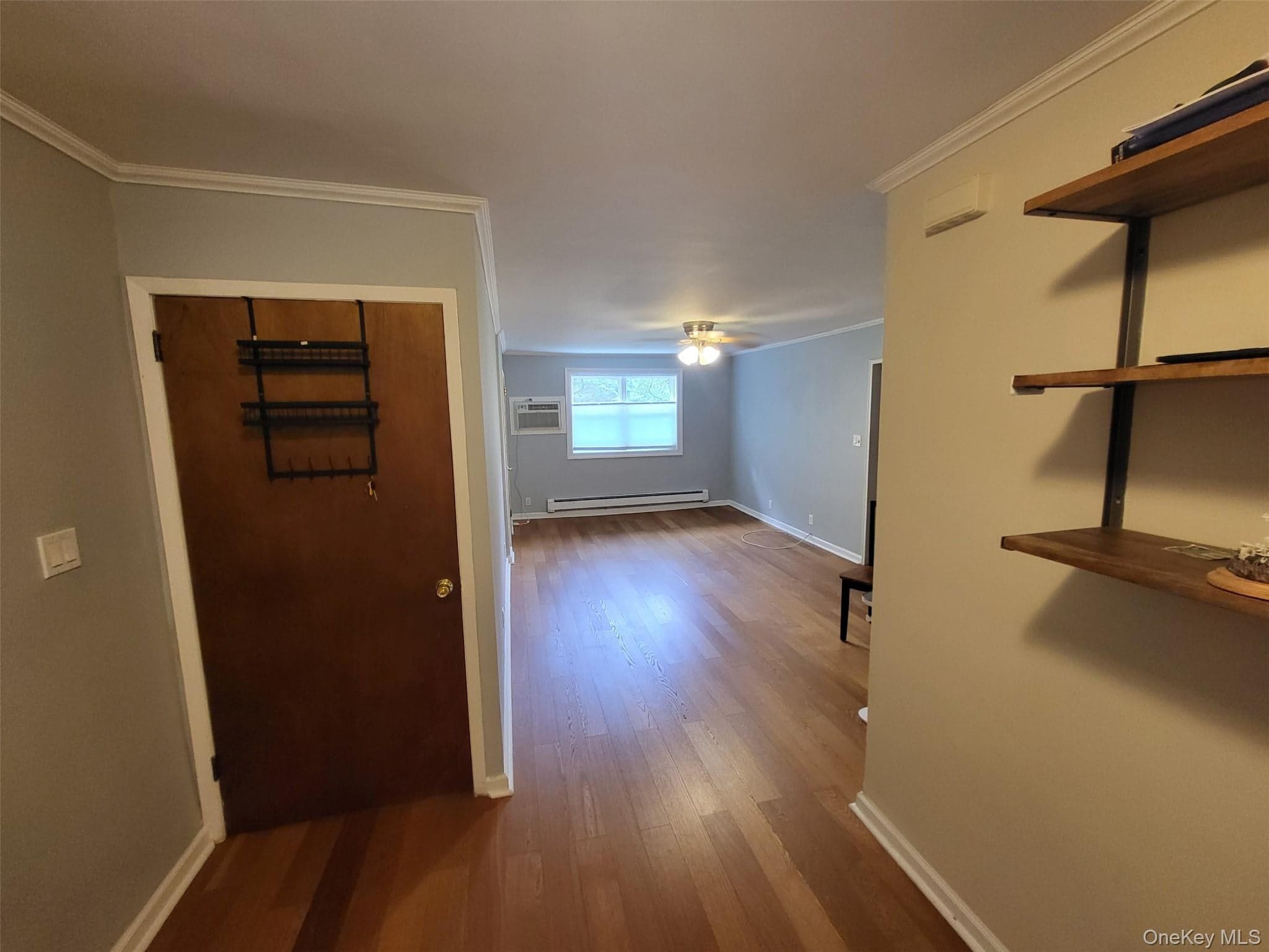 224-23 Kingsbury Avenue Unit: B thumbnail 9