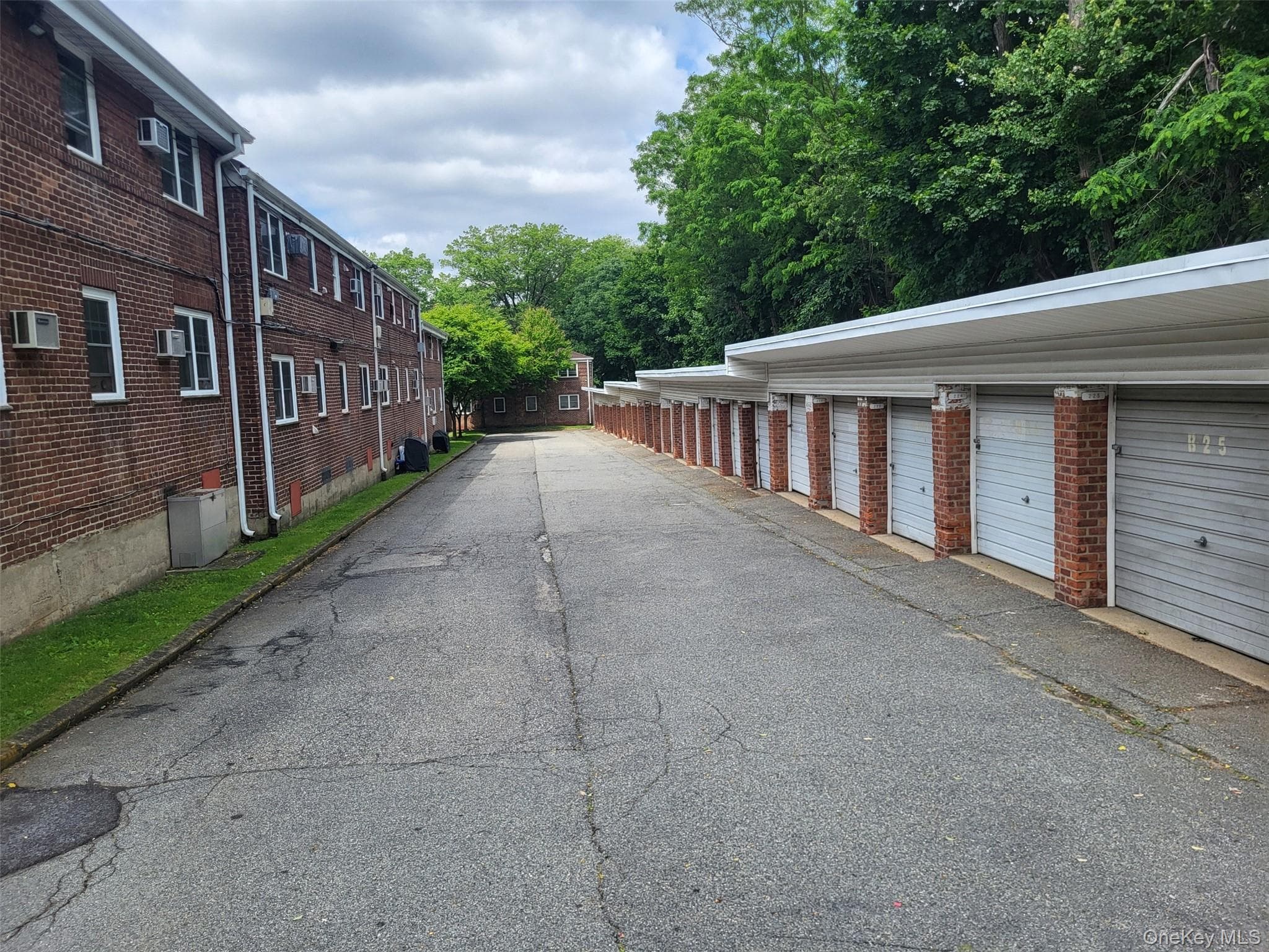 224-23 Kingsbury Avenue Unit: B thumbnail 22