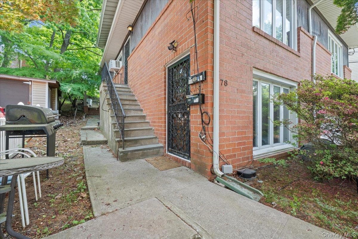 76 Stevens Avenue thumbnail 14