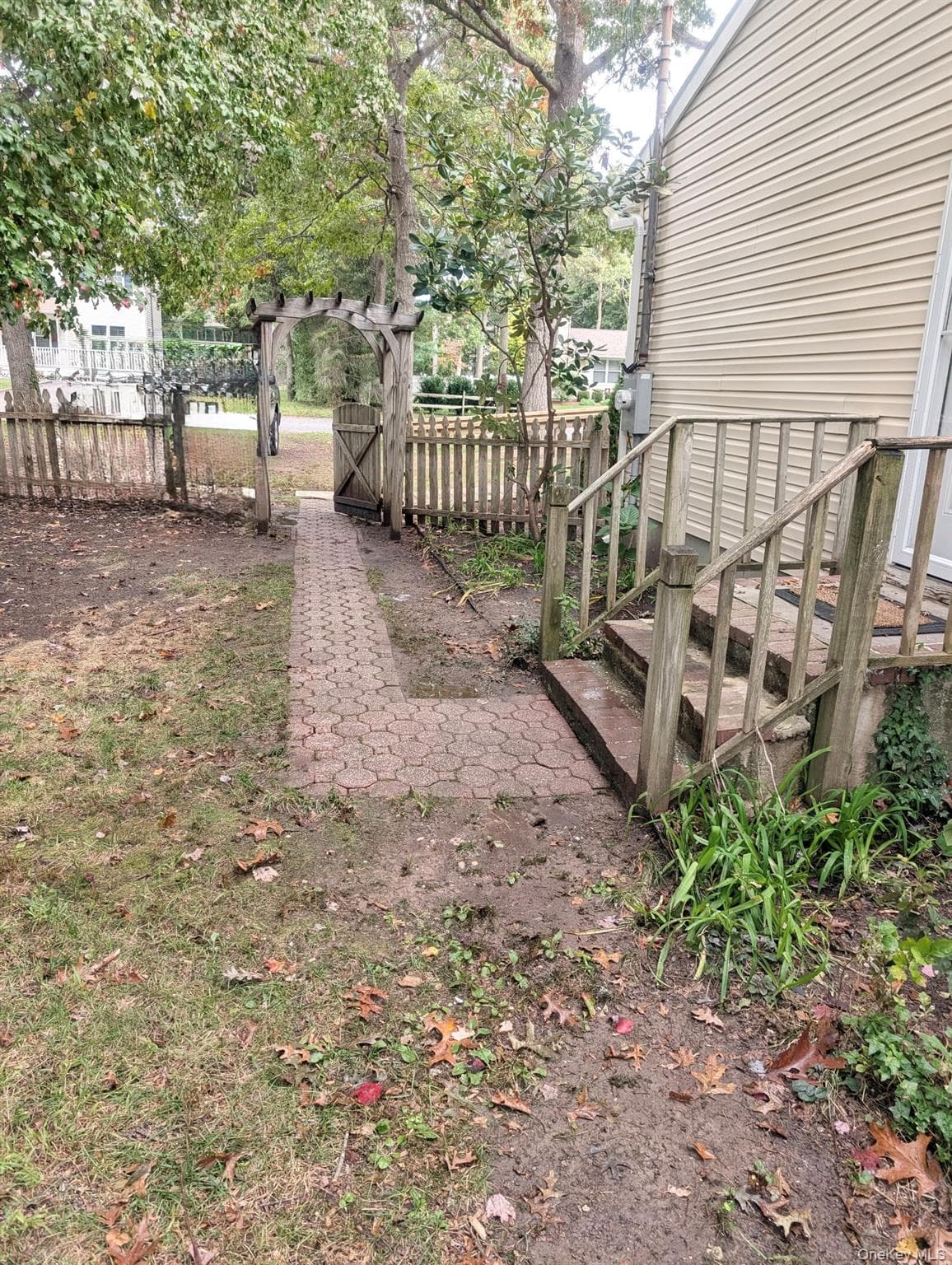 23 Howell Place thumbnail 19