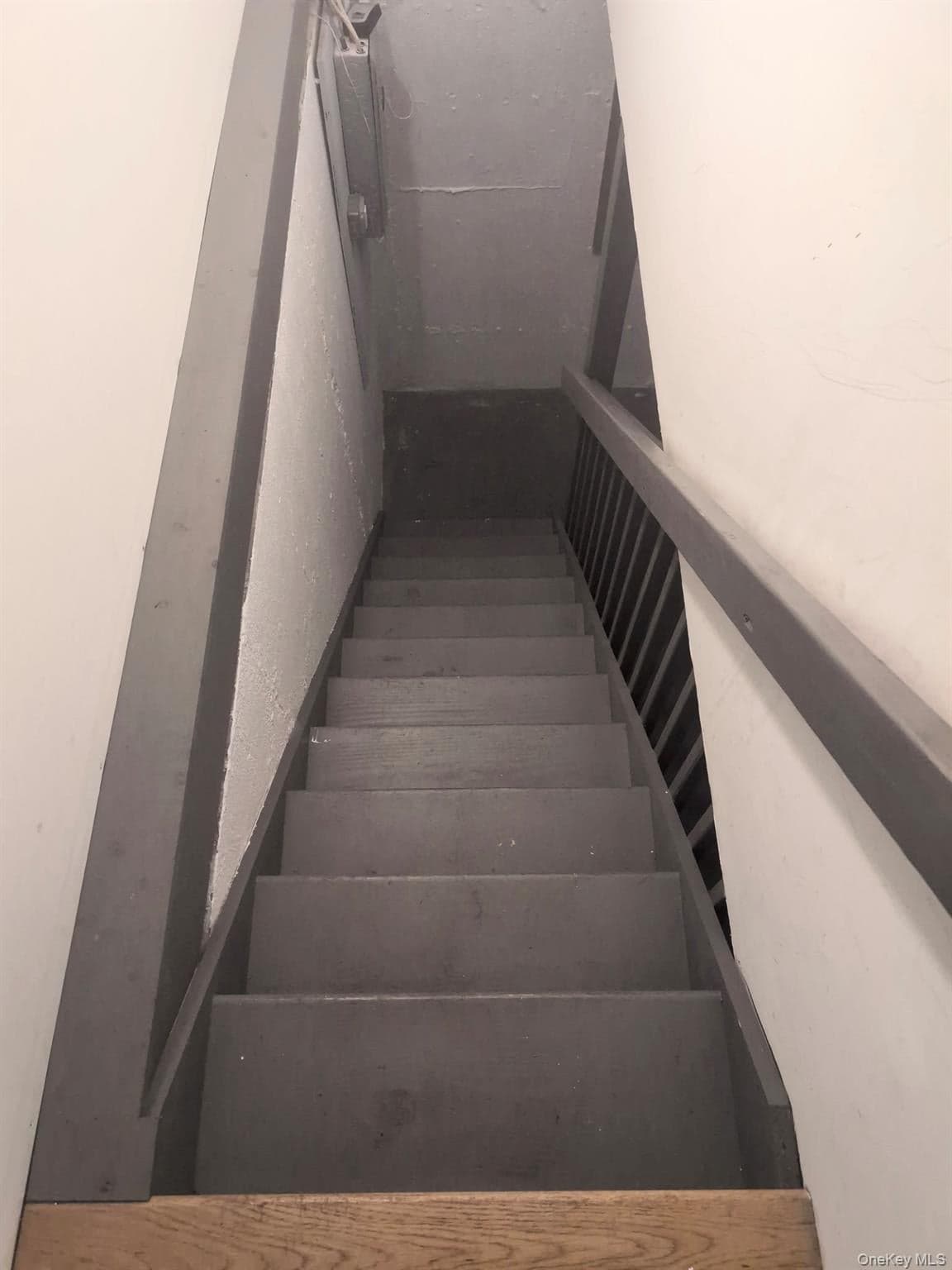 23 Howell Place thumbnail 17