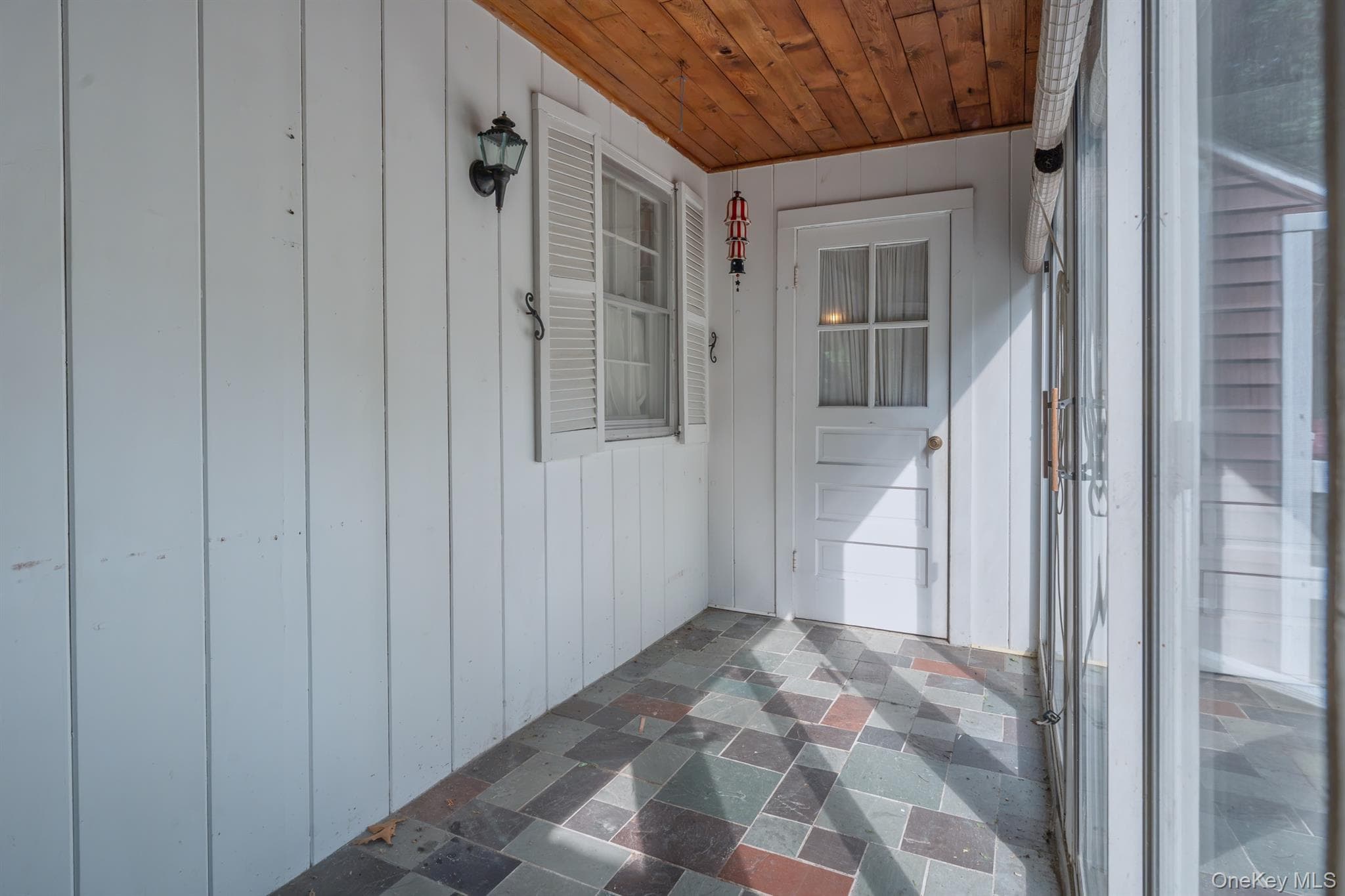 8 Carroll Street thumbnail 34