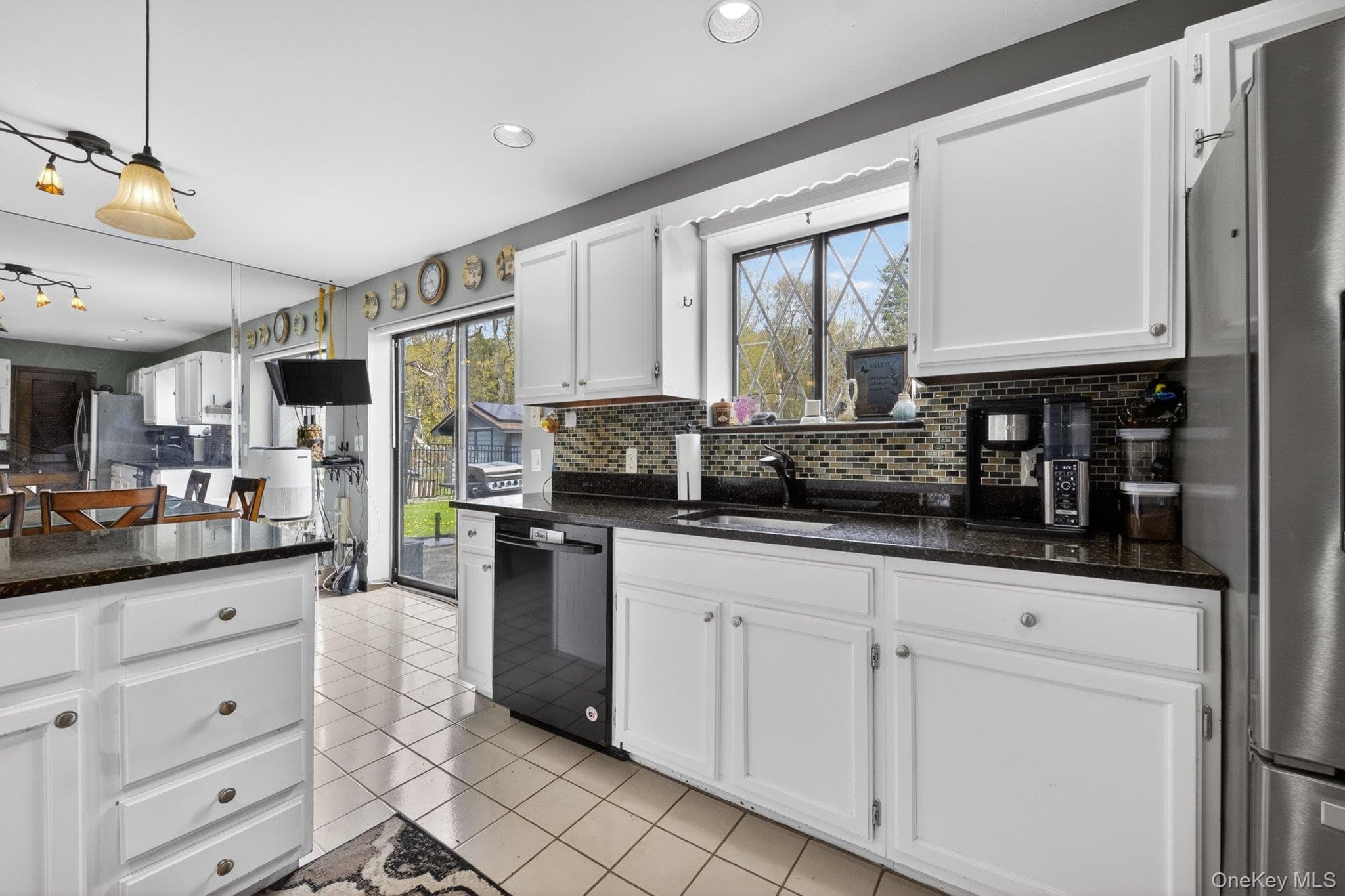 137 Blue Hill Road thumbnail 10